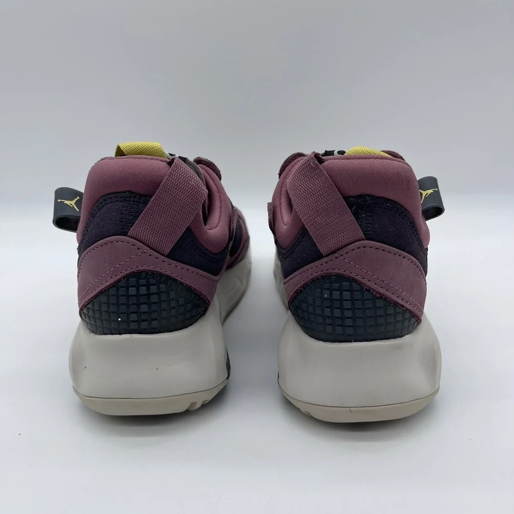 Nike Air Jordan MA2 Women's Size 5.5 Sneakers CW5992-500 'Light Mulberry'‎ Shoes